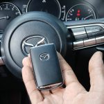 mở khóa ô tô Mazda