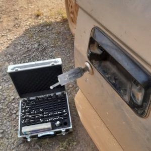 Mở khóa ô tô Dĩ An